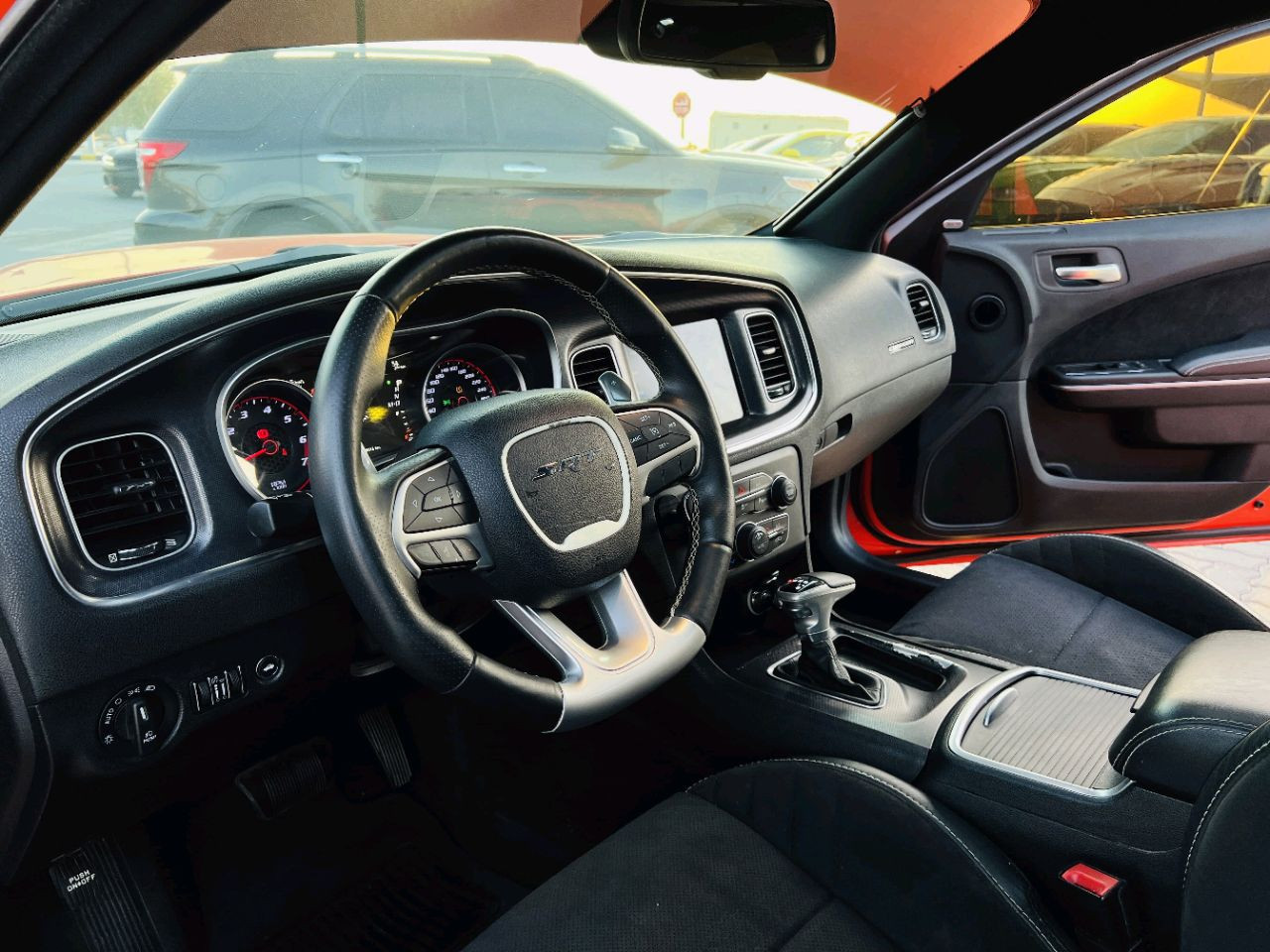 Dodge Charger - Image 9
