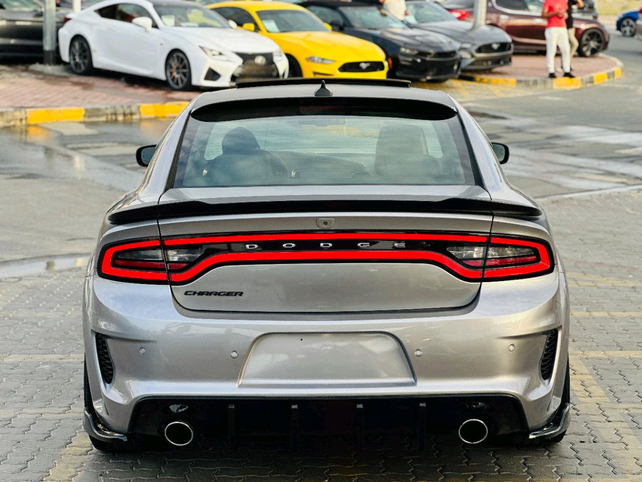 Dodge Charger - Image 7