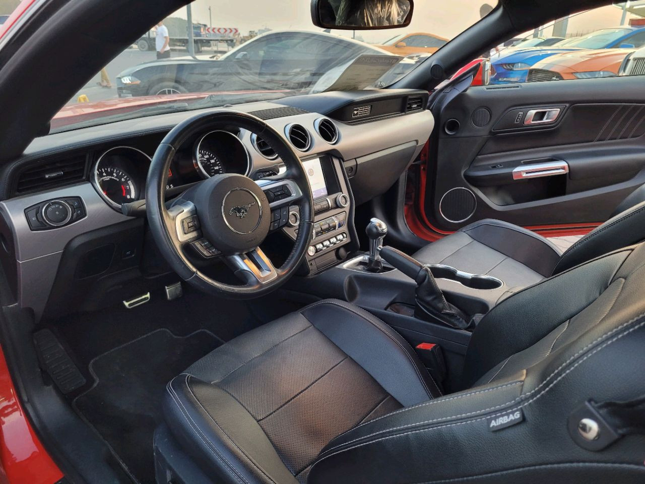 Ford Mustang - Image 7