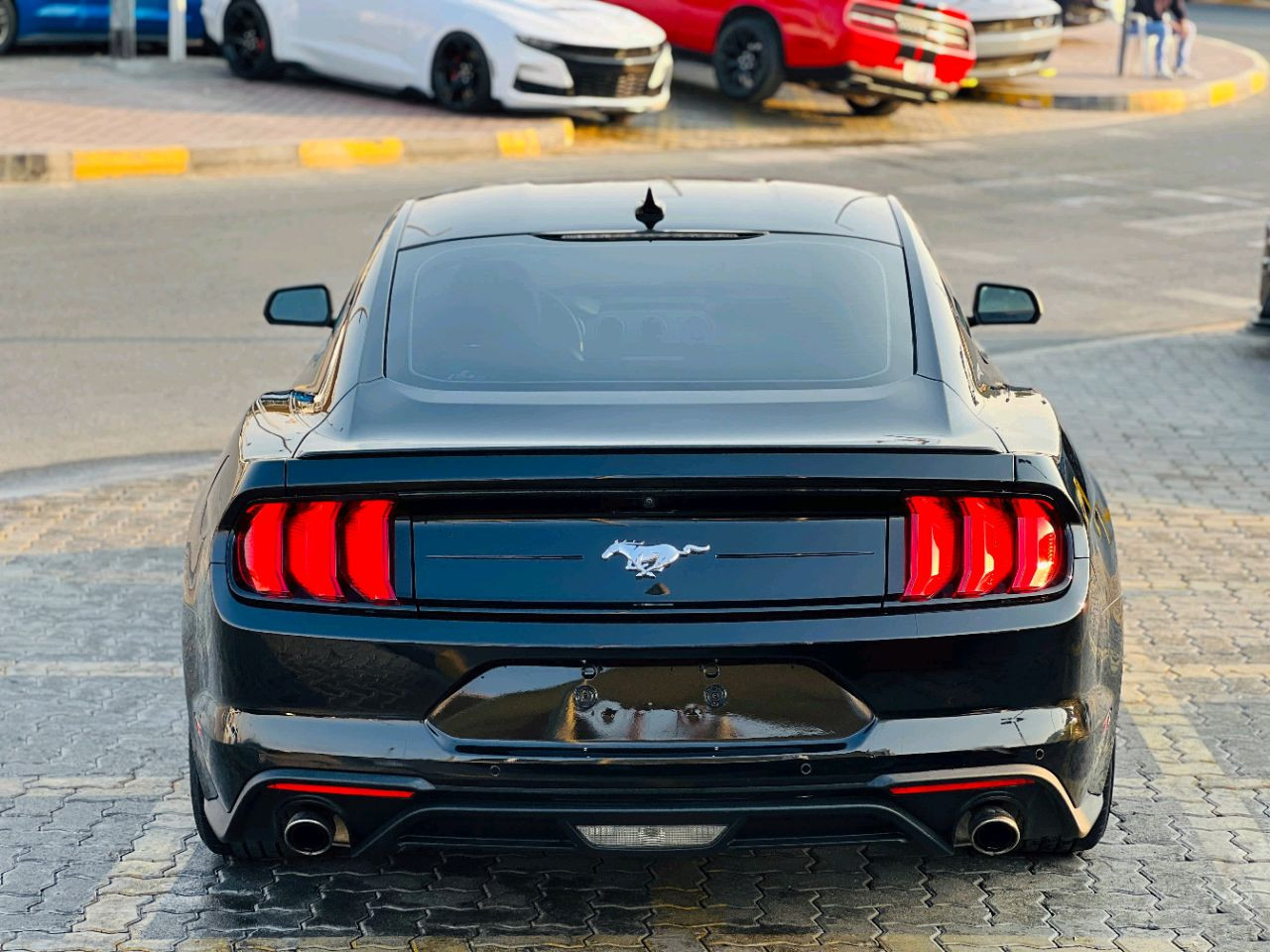 Ford Mustang - Image 7