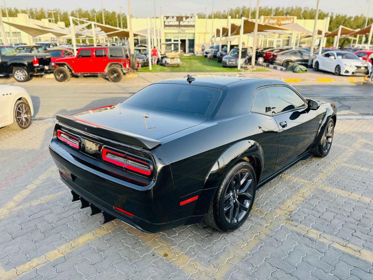 Dodge Challenger - Image 6