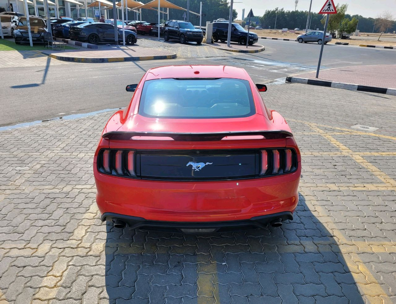 Ford Mustang - Image 5