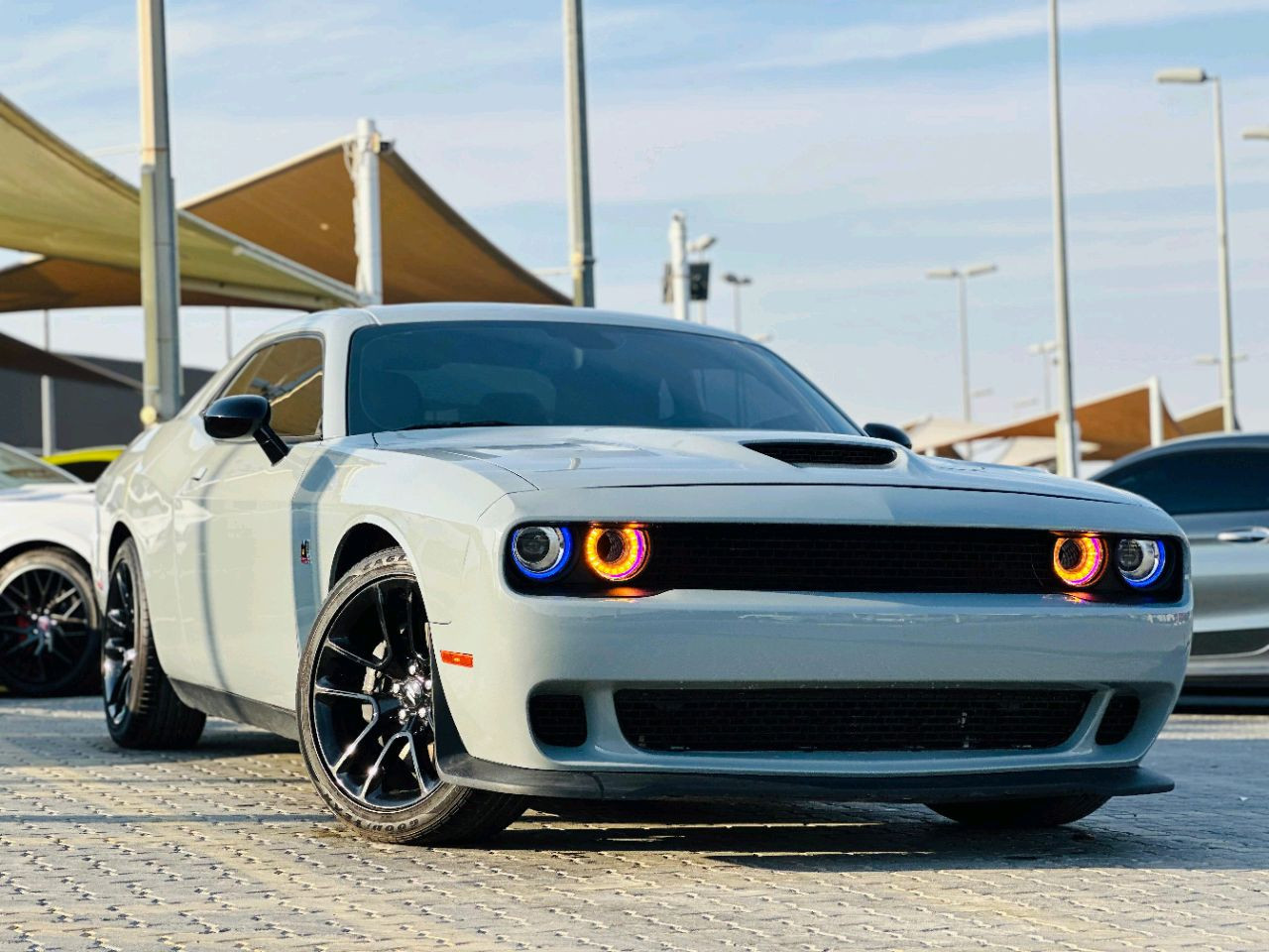 Dodge Challenger - Image 9