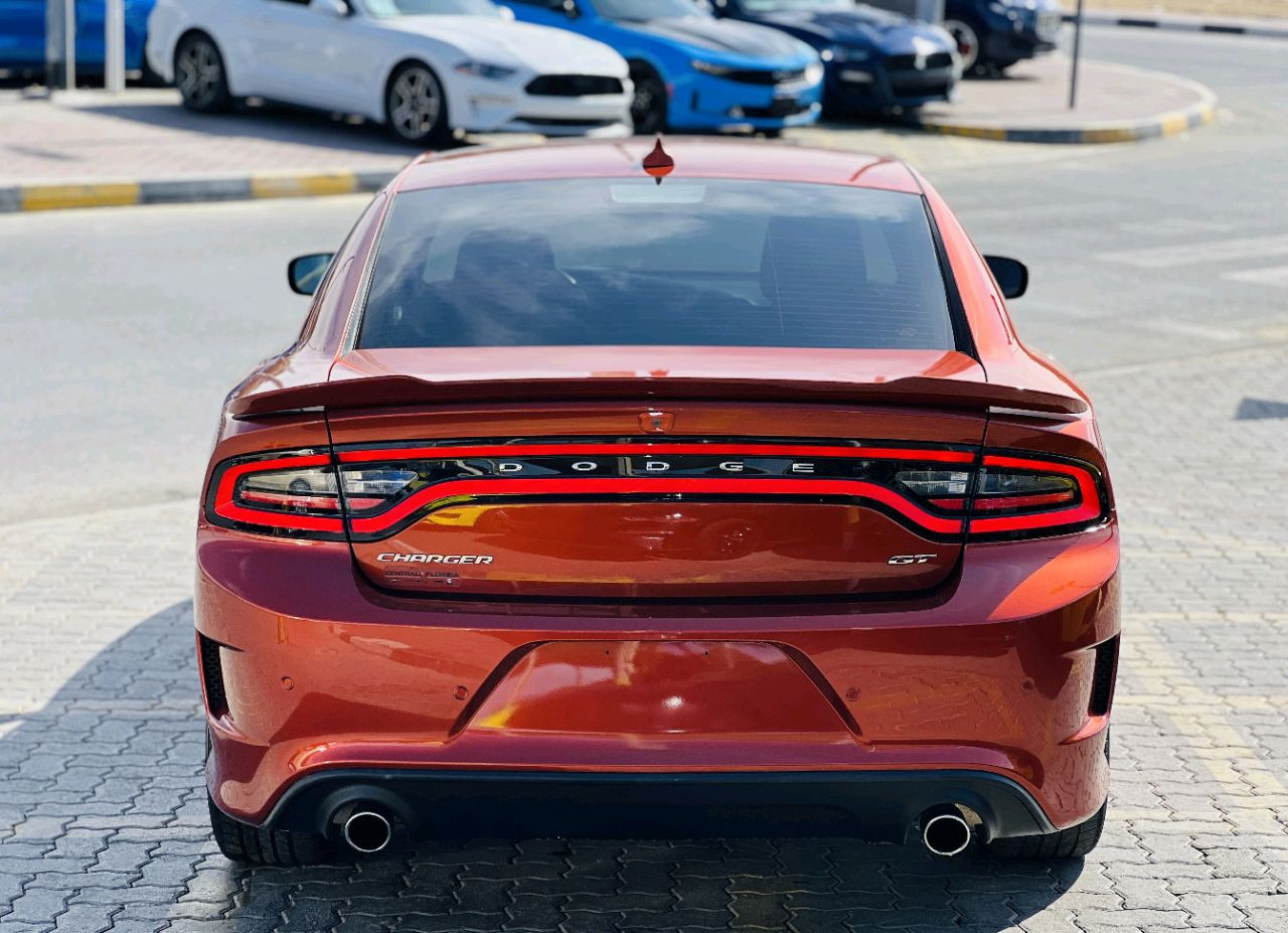 Dodge Charger - Image 12