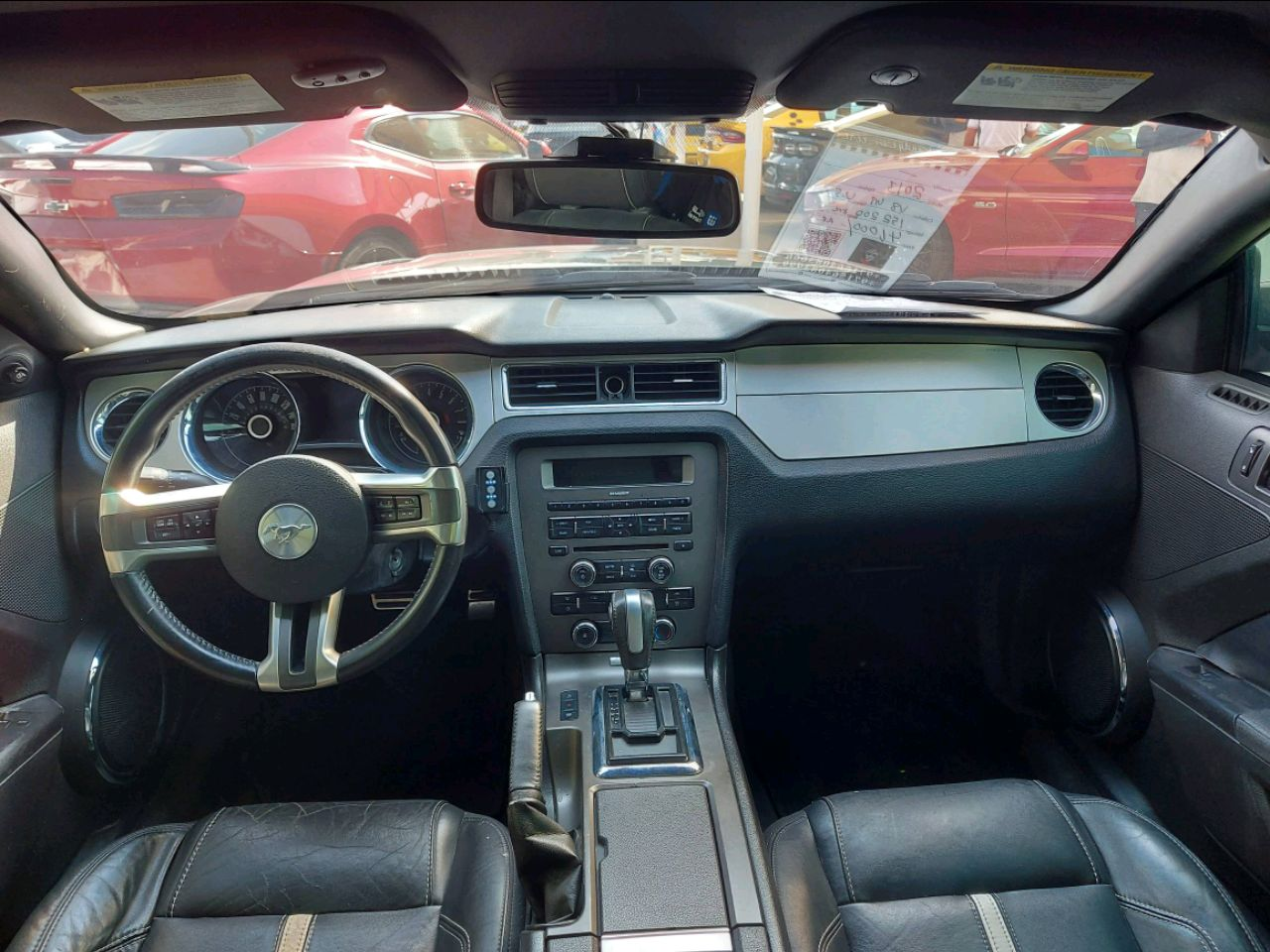 Ford Mustang - Image 6