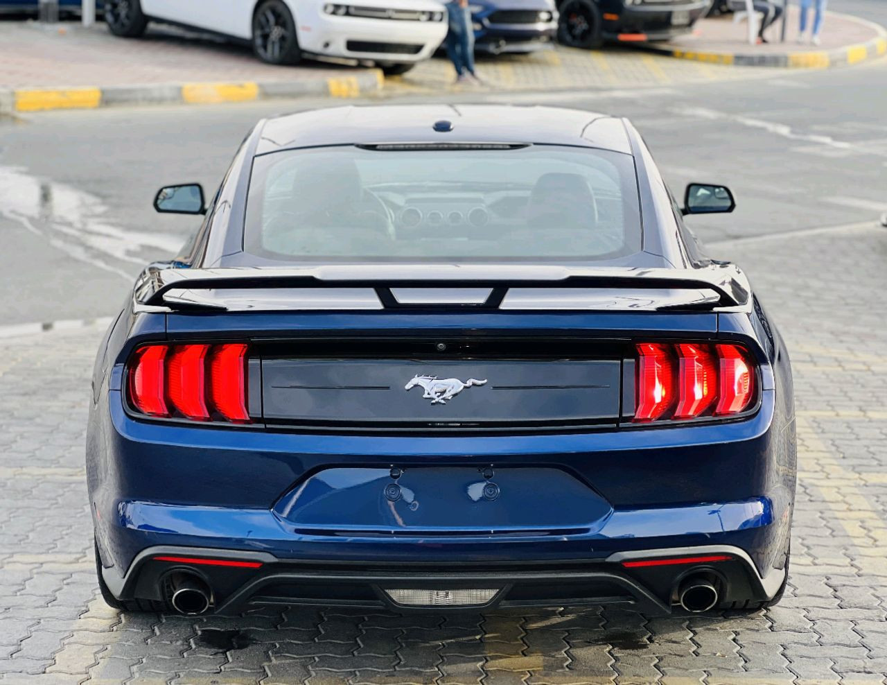 Ford Mustang - Image 8