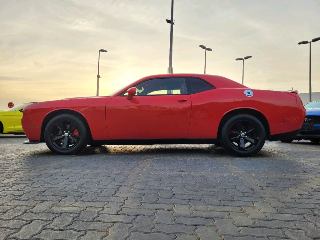 Dodge Challenger - Image 6