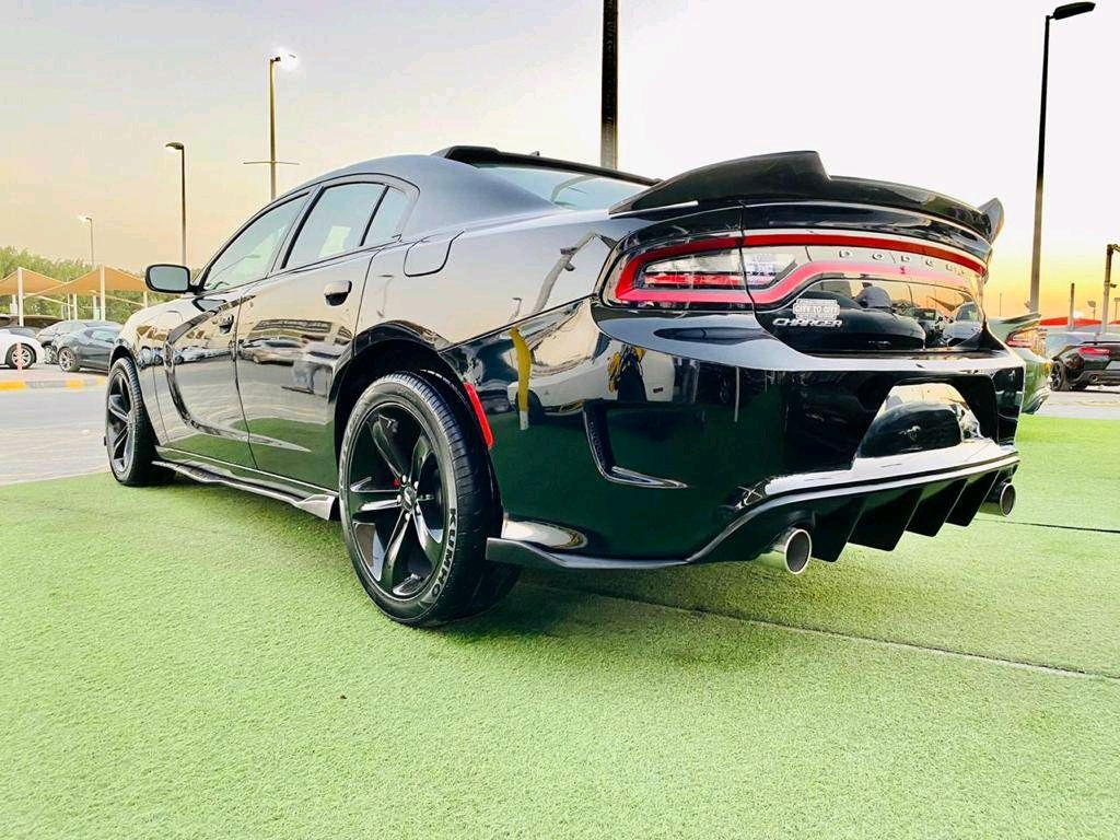 Dodge Charger - Image 3