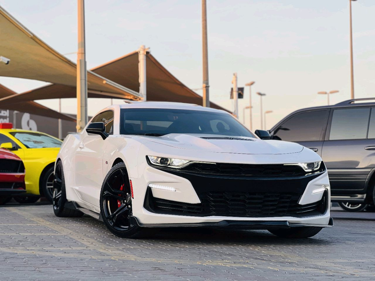 Chevrolet Camaro - Image 4