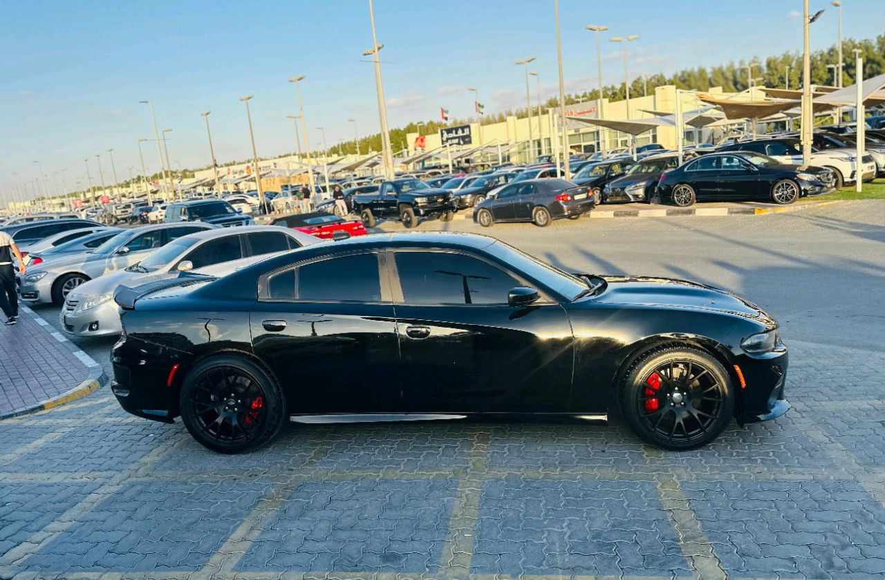 Dodge Charger - Image 5