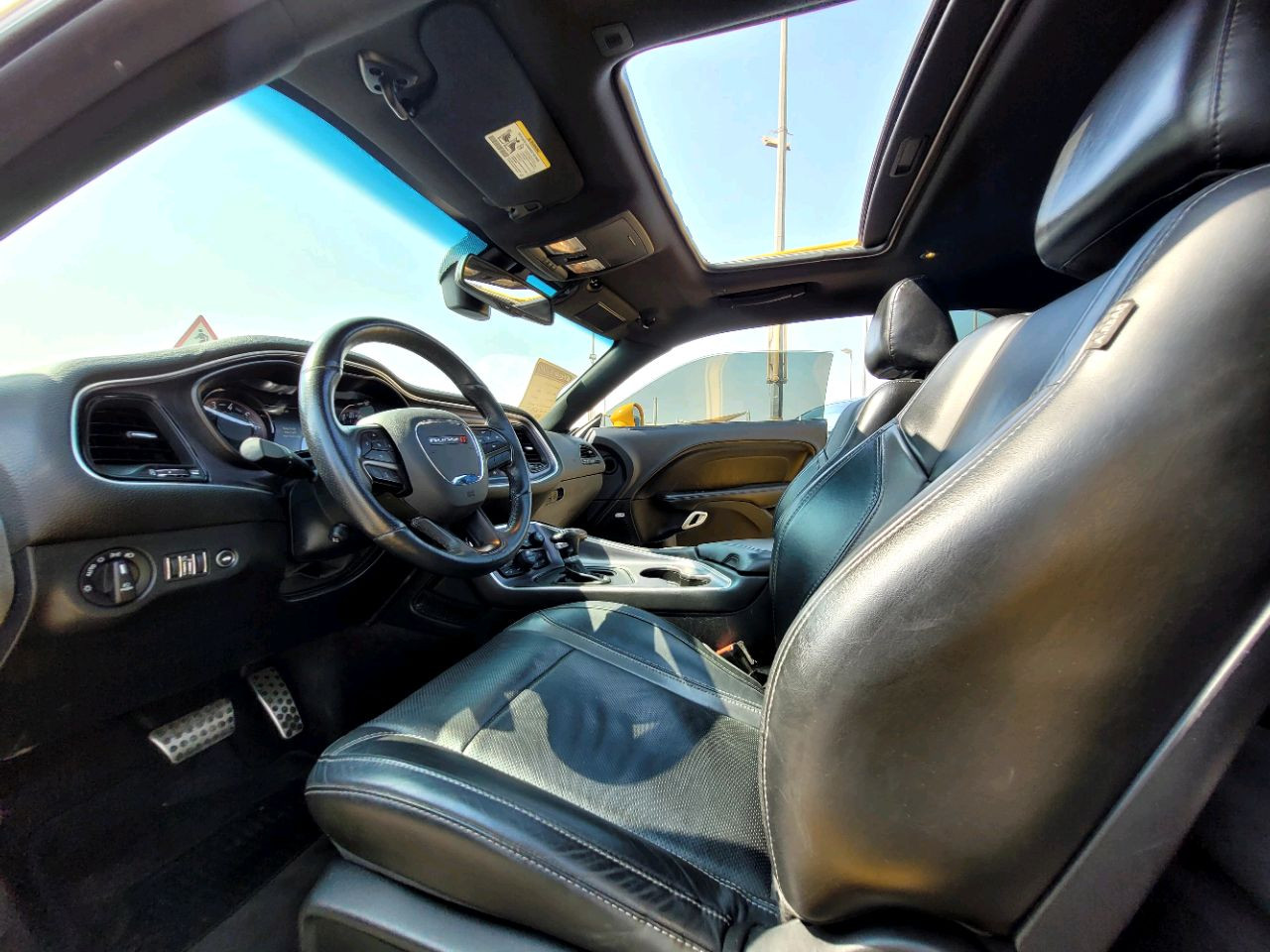 Dodge Challenger - Image 4