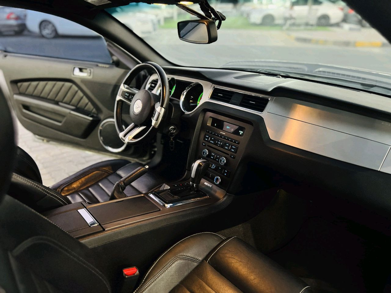 Ford Mustang - Image 15