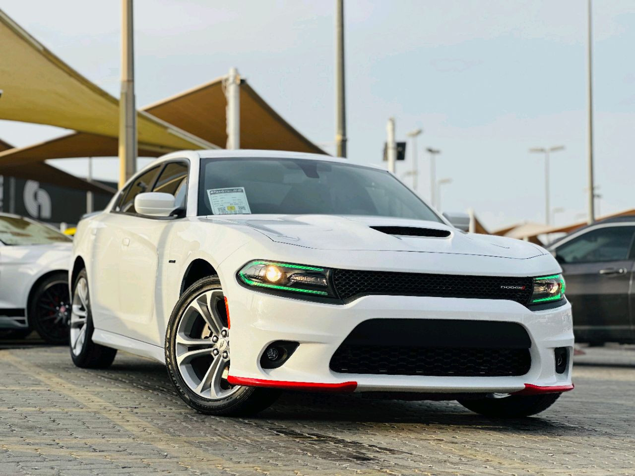 Dodge Charger - Image 4