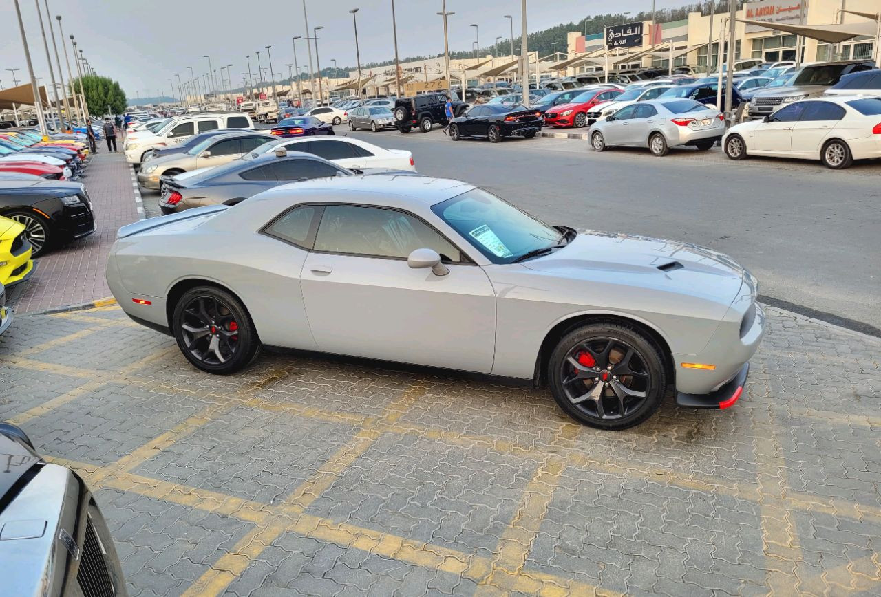 Dodge Challenger - Image 6