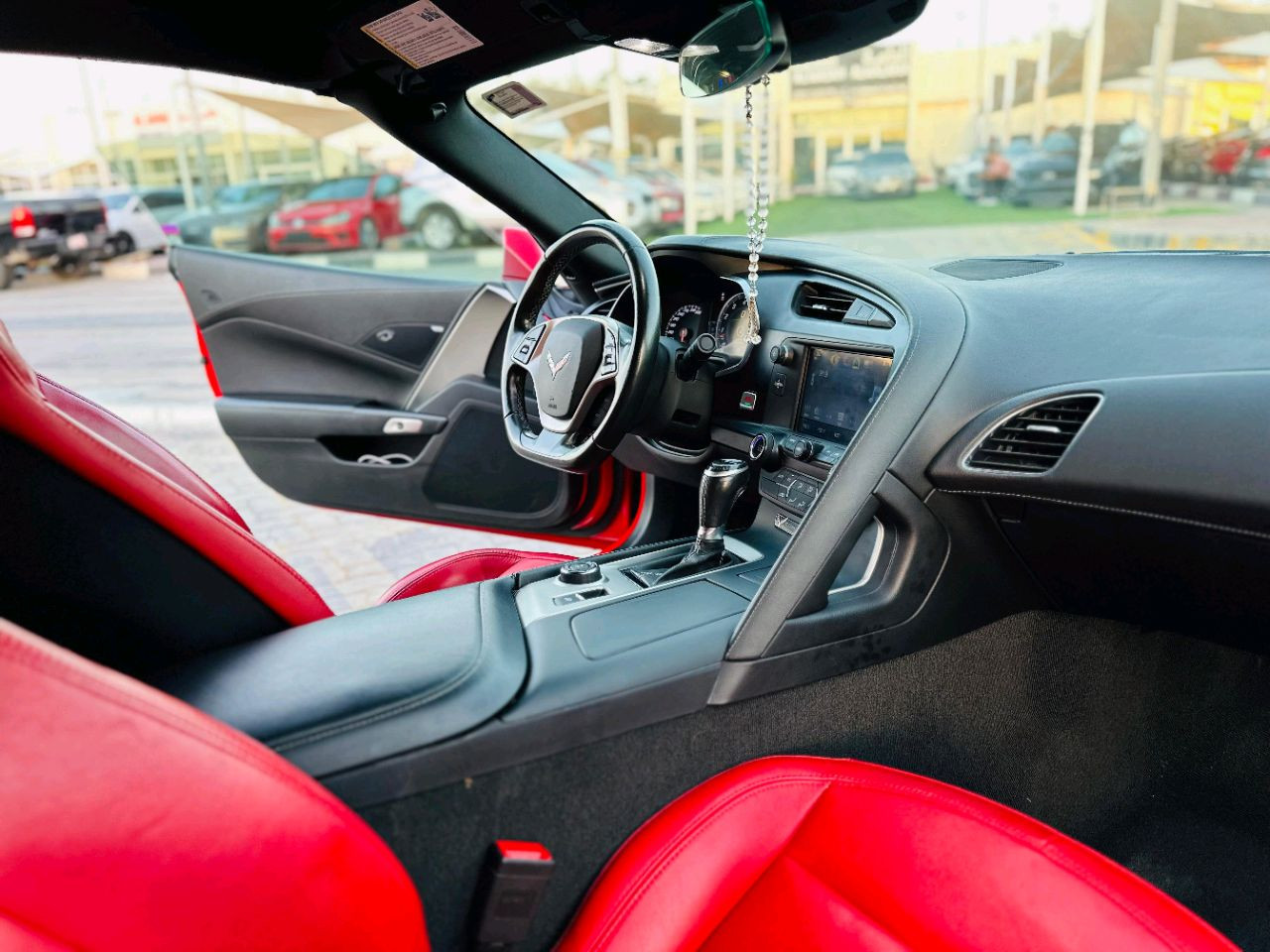 Chevrolet Corvette - Image 11