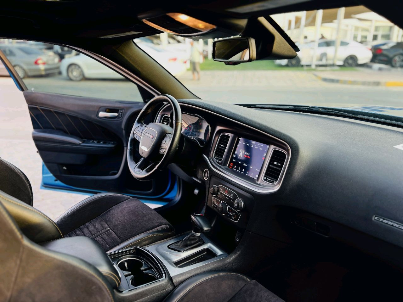 Dodge Charger - Image 9