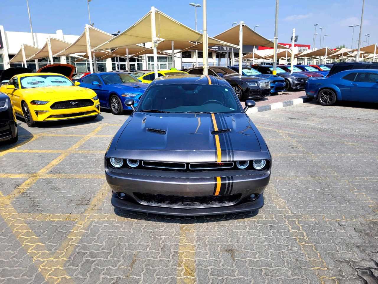 Dodge Challenger - Image 3