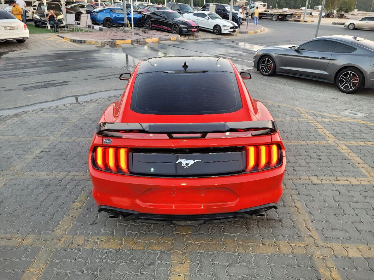 Ford Mustang - Image 4
