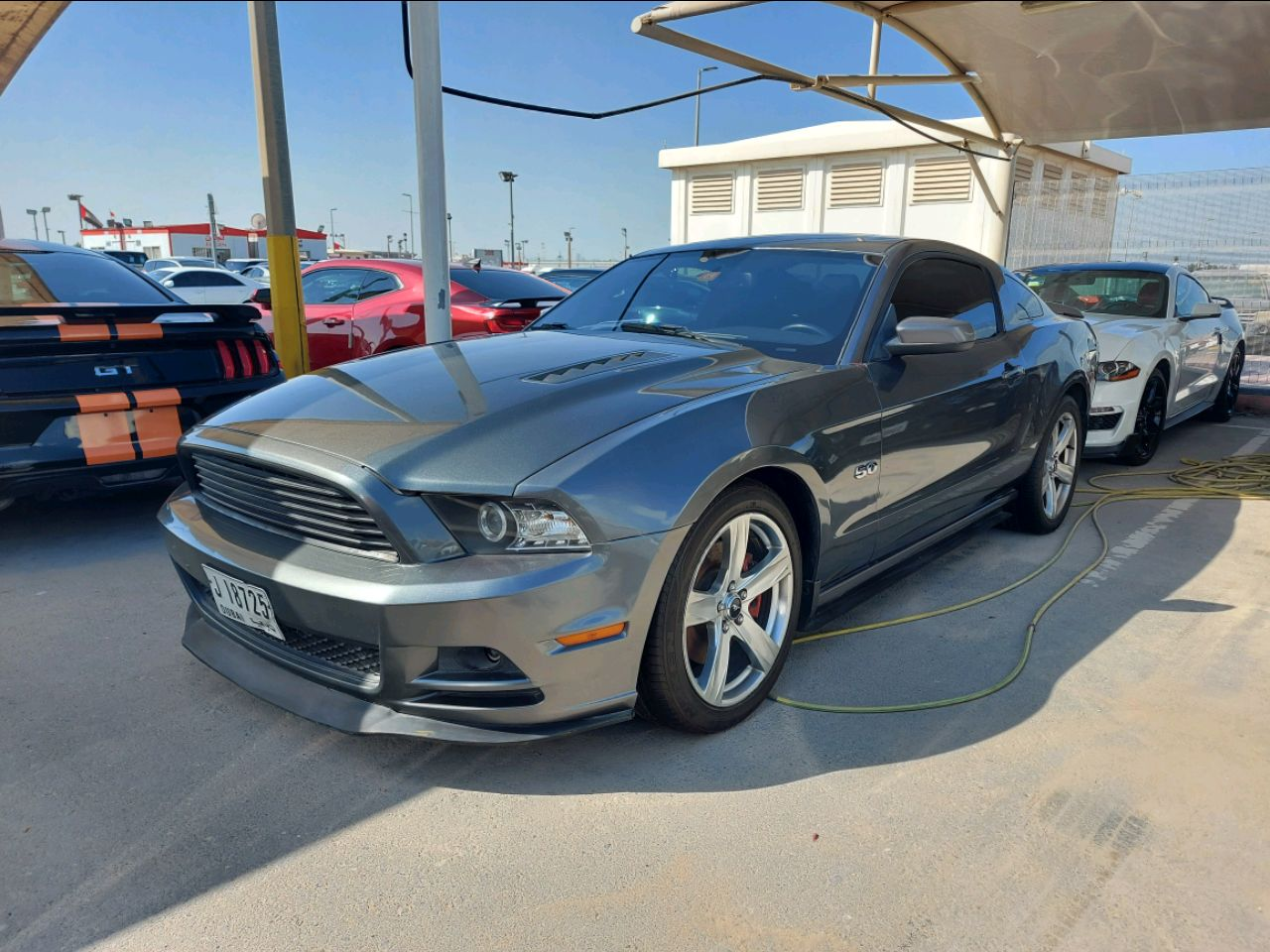 Ford Mustang - Image 2