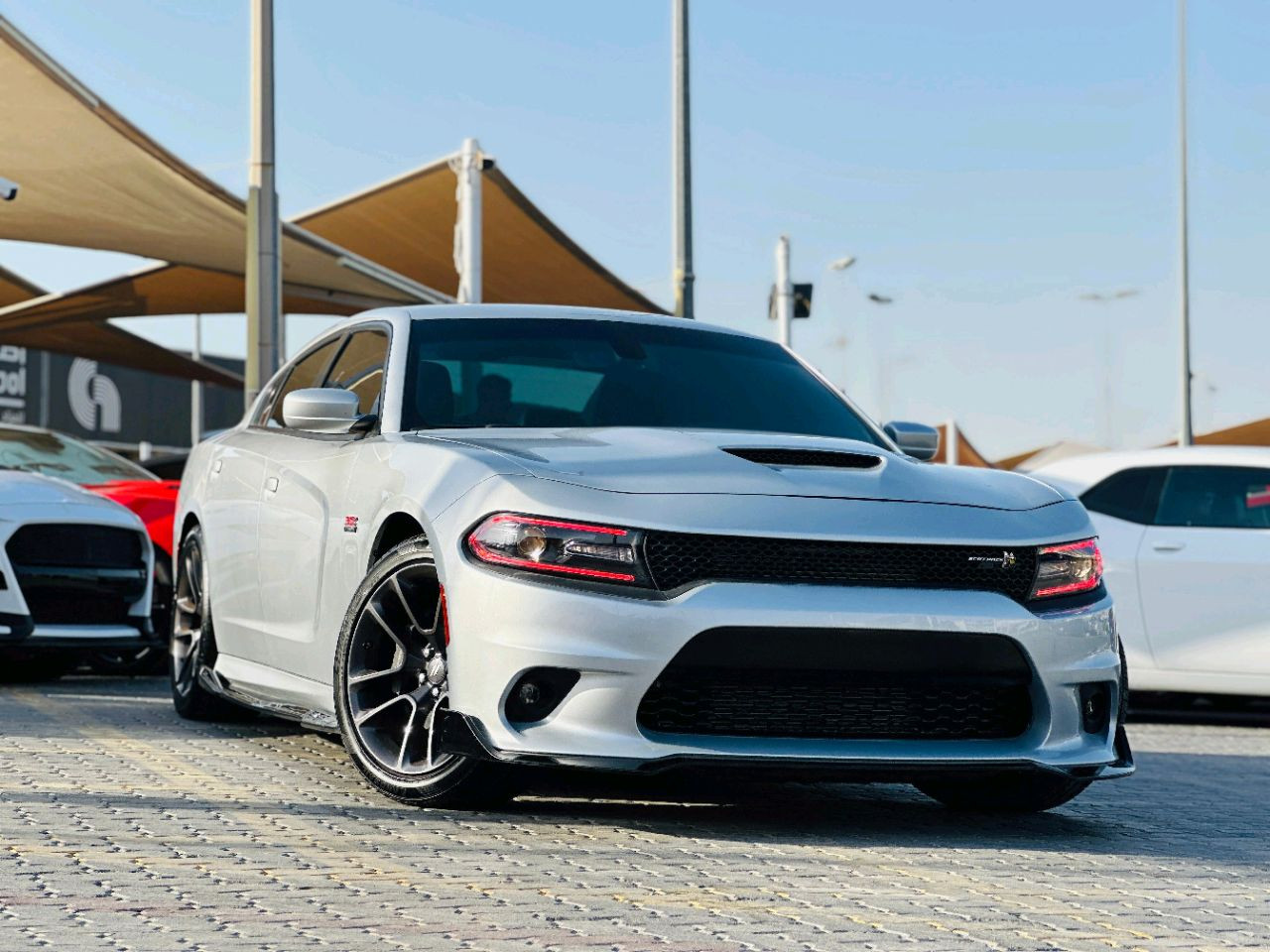 Dodge Charger - Image 4
