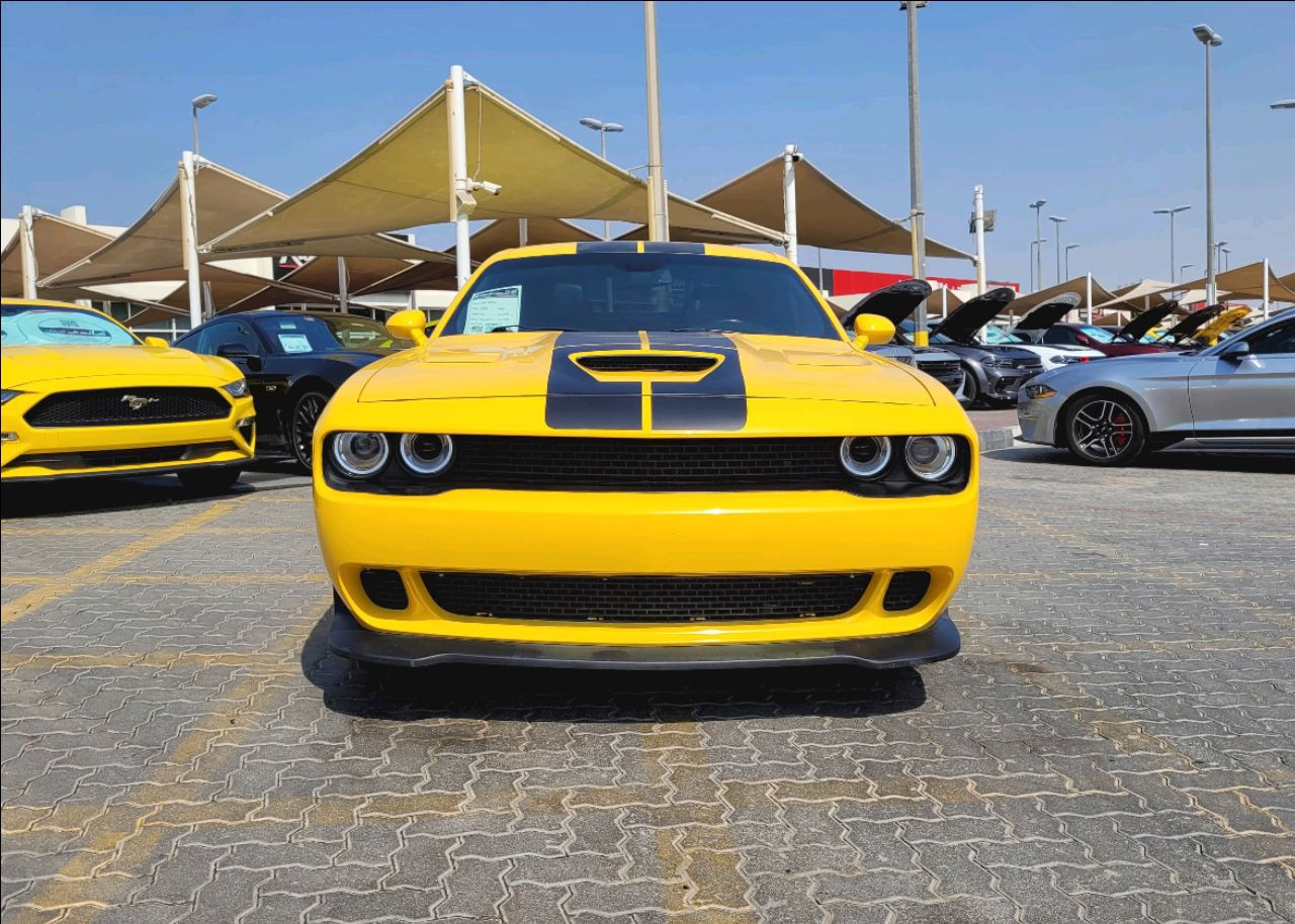 Dodge Challenger - Image 8