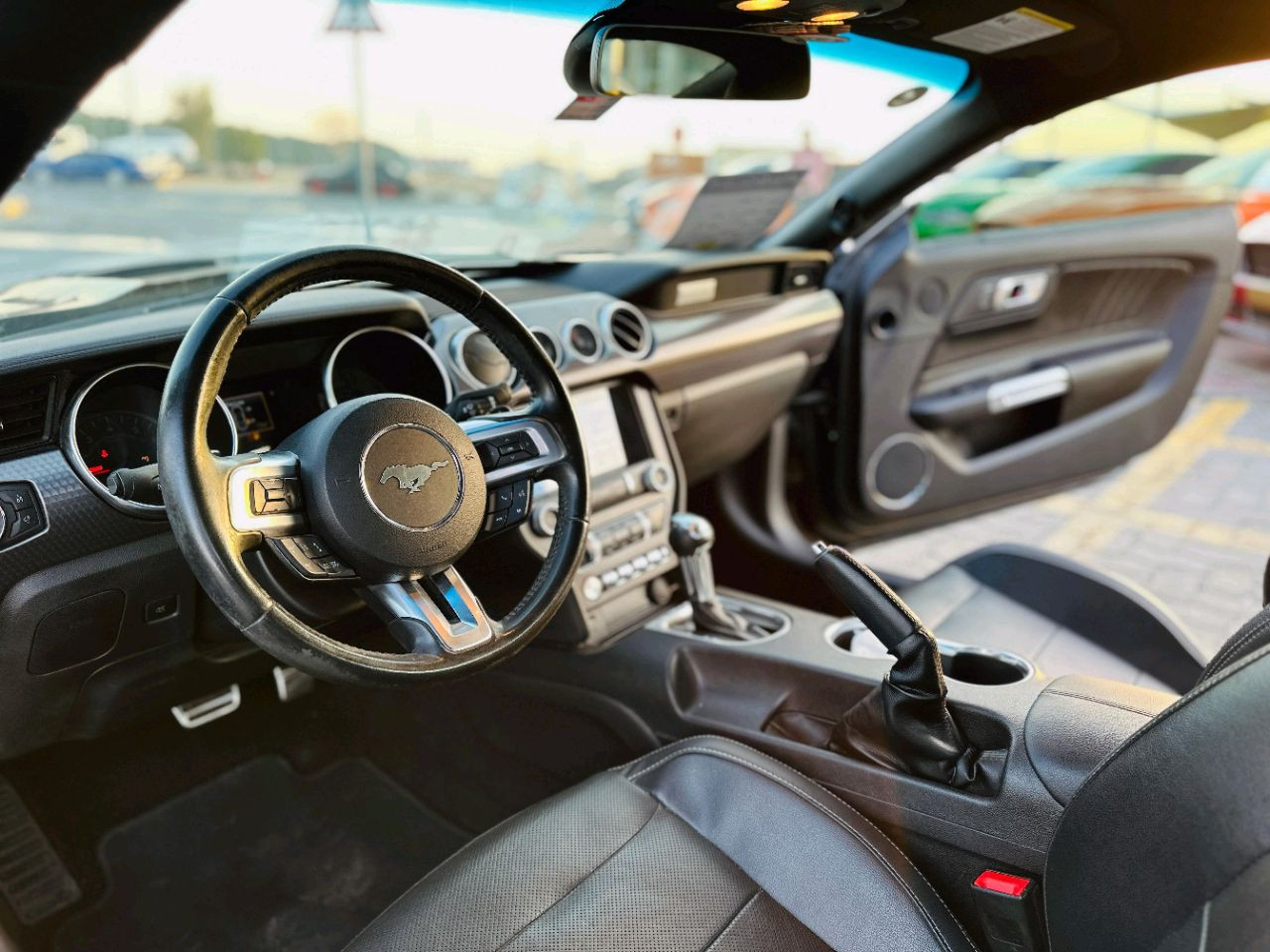 Ford Mustang - Image 9