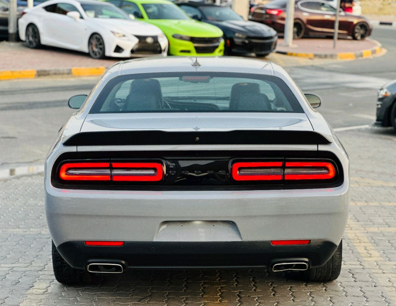 Dodge Challenger - Image 7