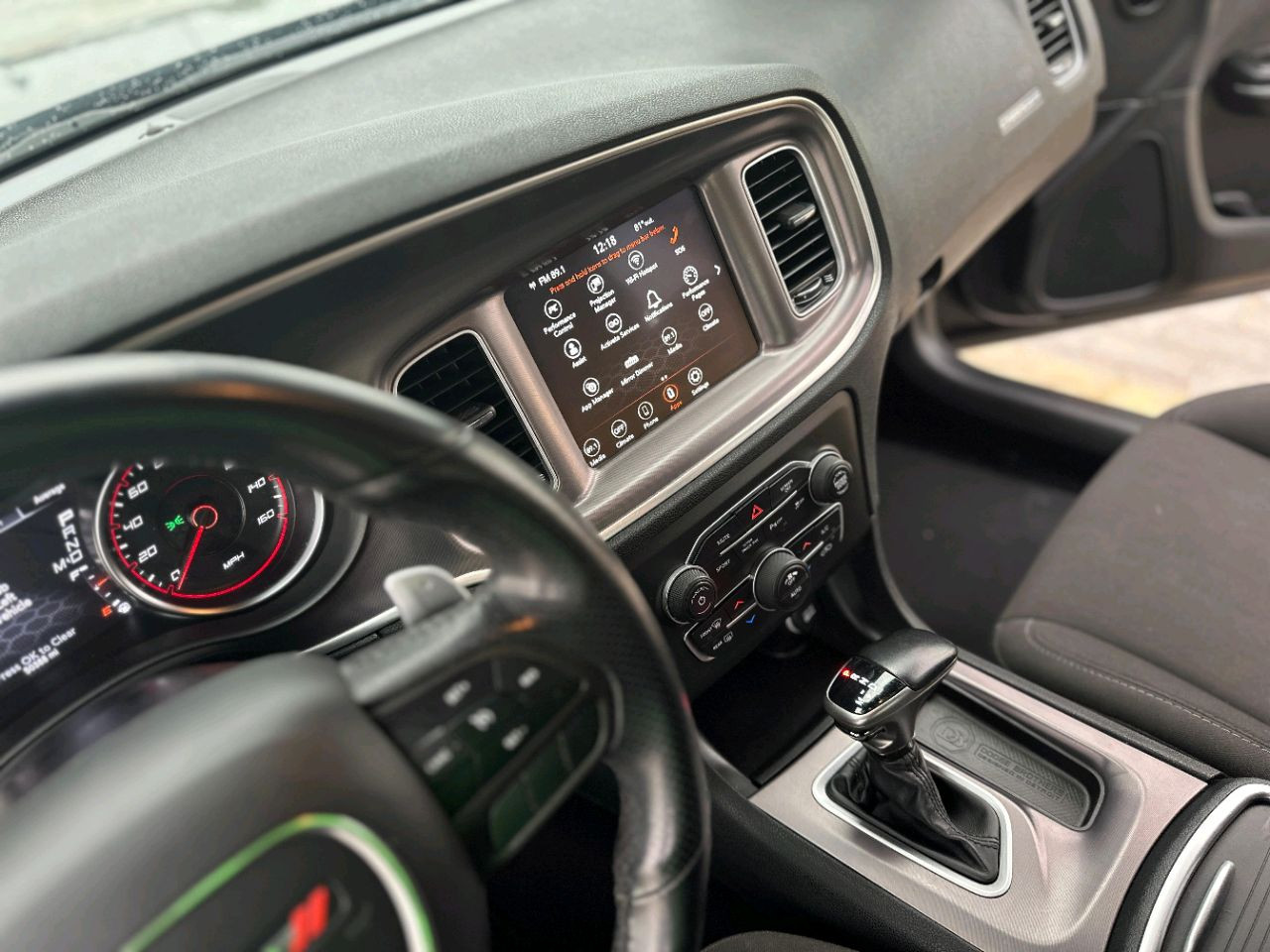Dodge Charger - Image 30