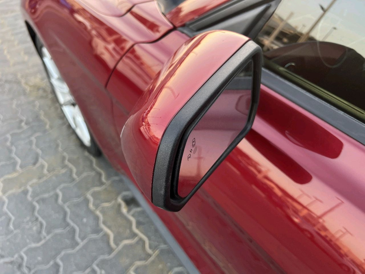 Ford Mustang - Image 8