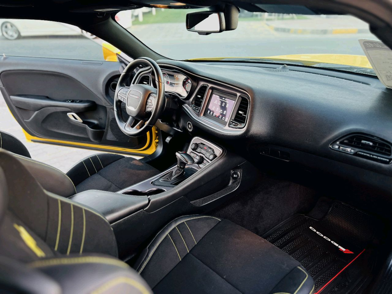 Dodge Challenger - Image 6