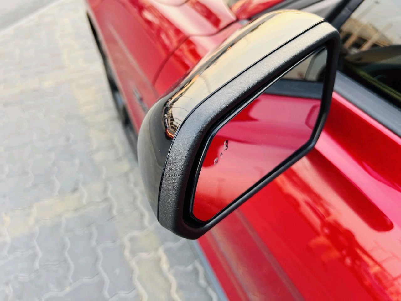Ford Mustang - Image 9