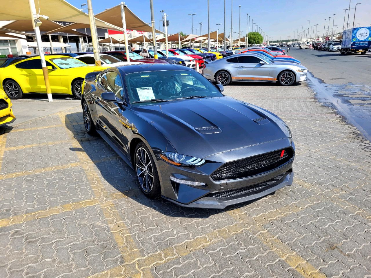 Ford Mustang - Image 4