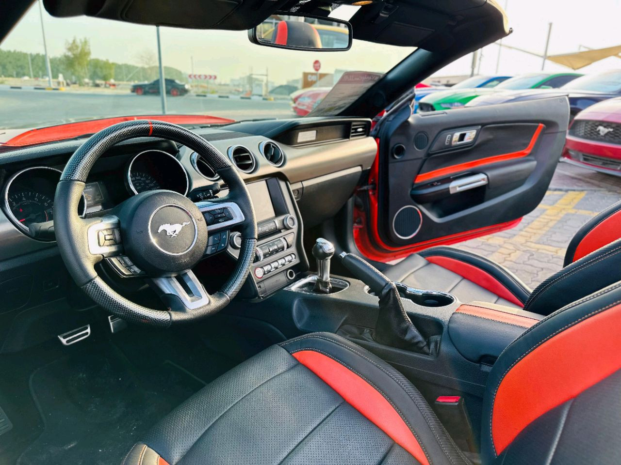 Ford Mustang - Image 6