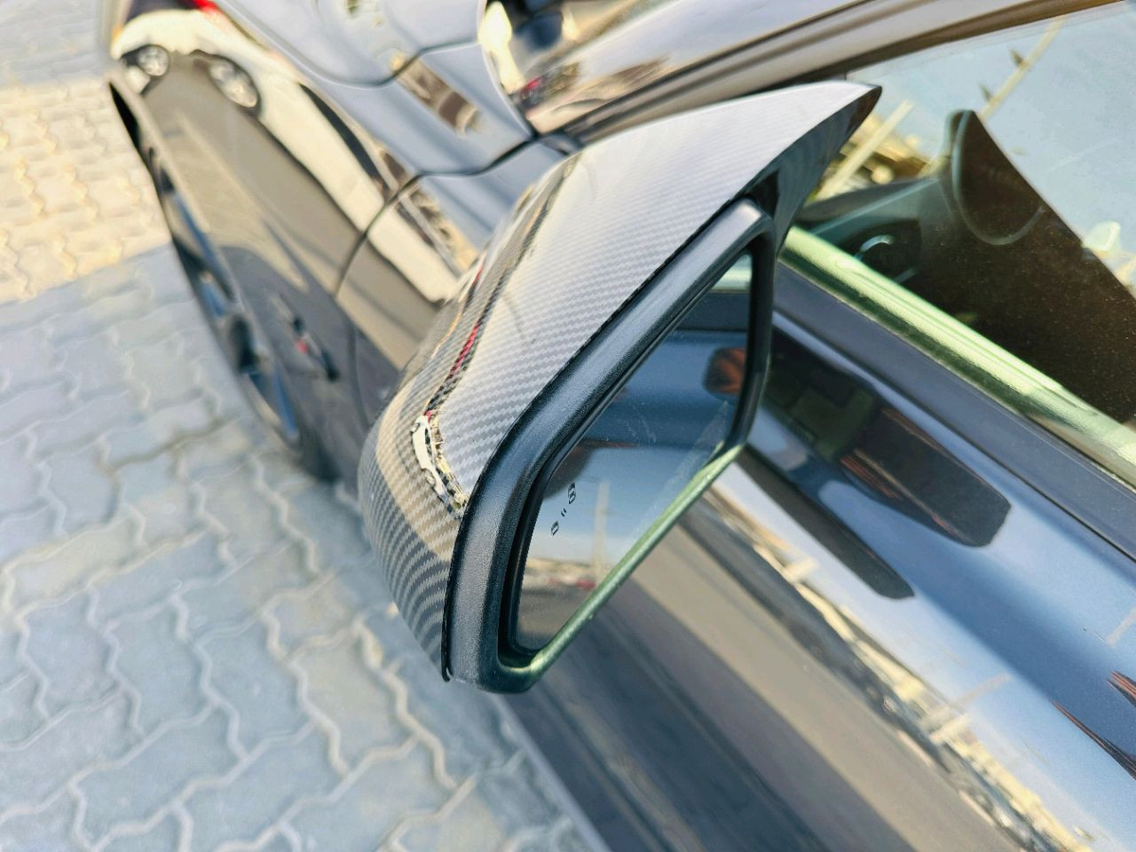 Ford Mustang - Image 8