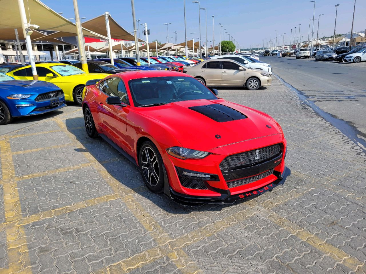 Ford Mustang - Image 4