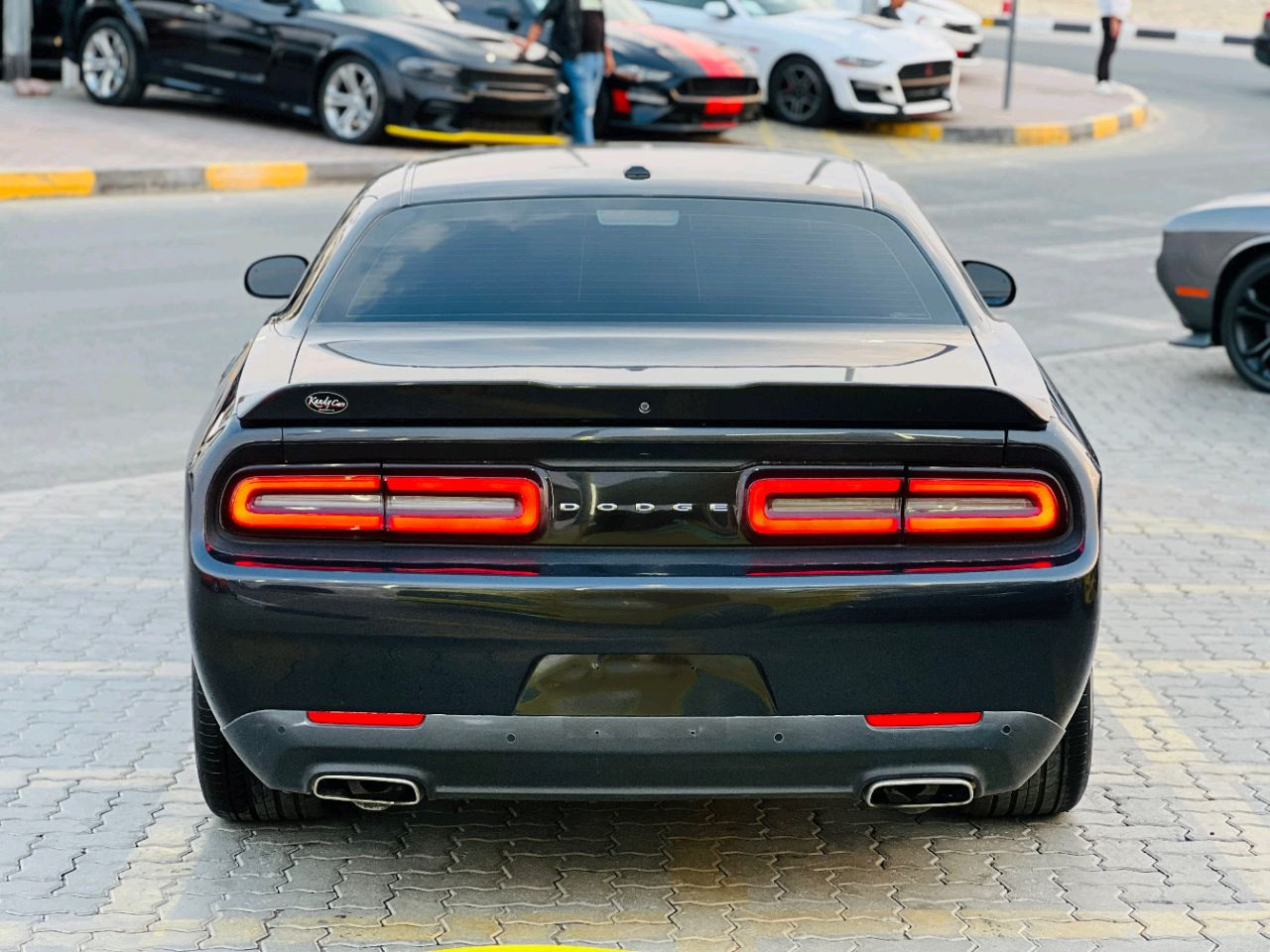 Dodge Challenger - Image 7