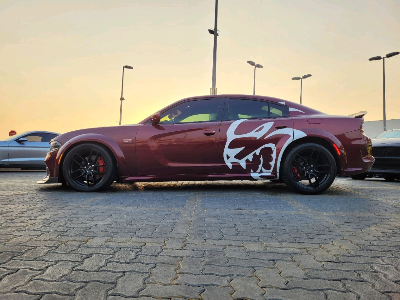 Dodge Charger - Image 8