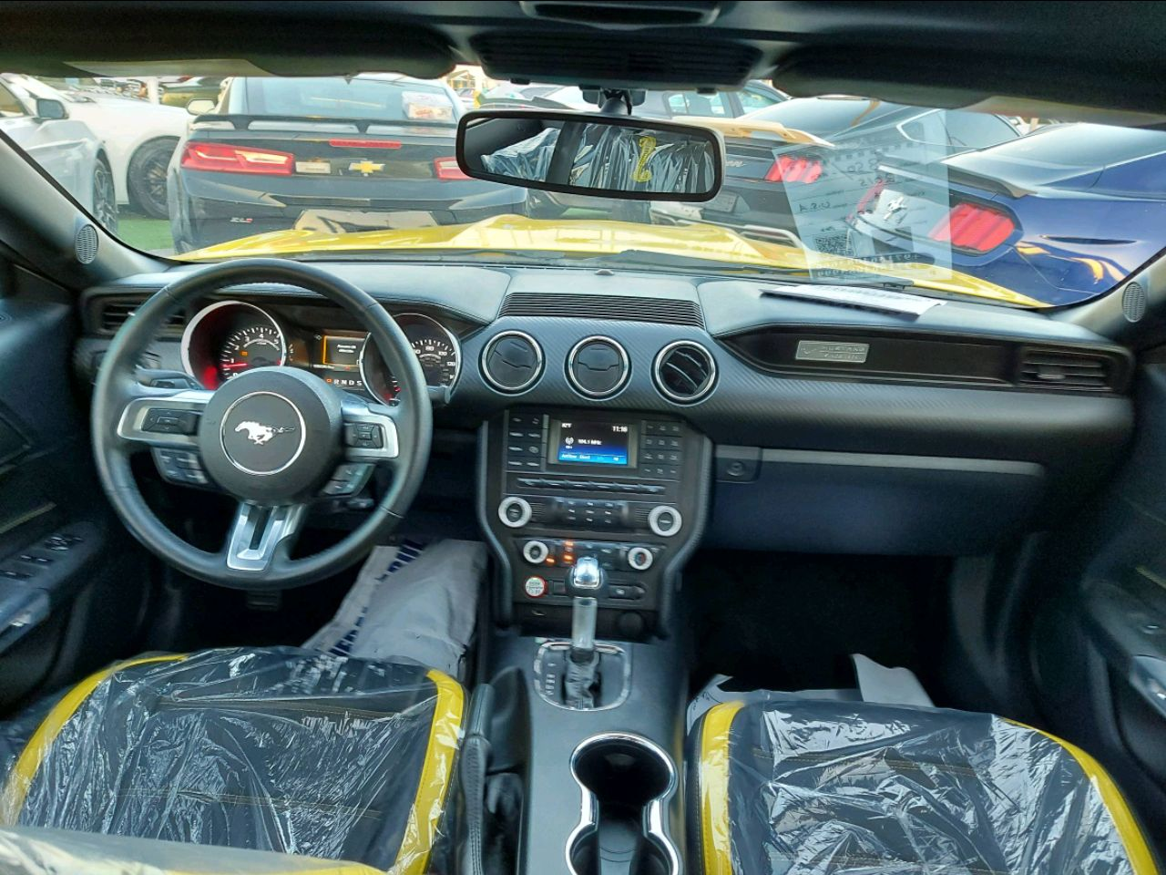 Ford Mustang - Image 6