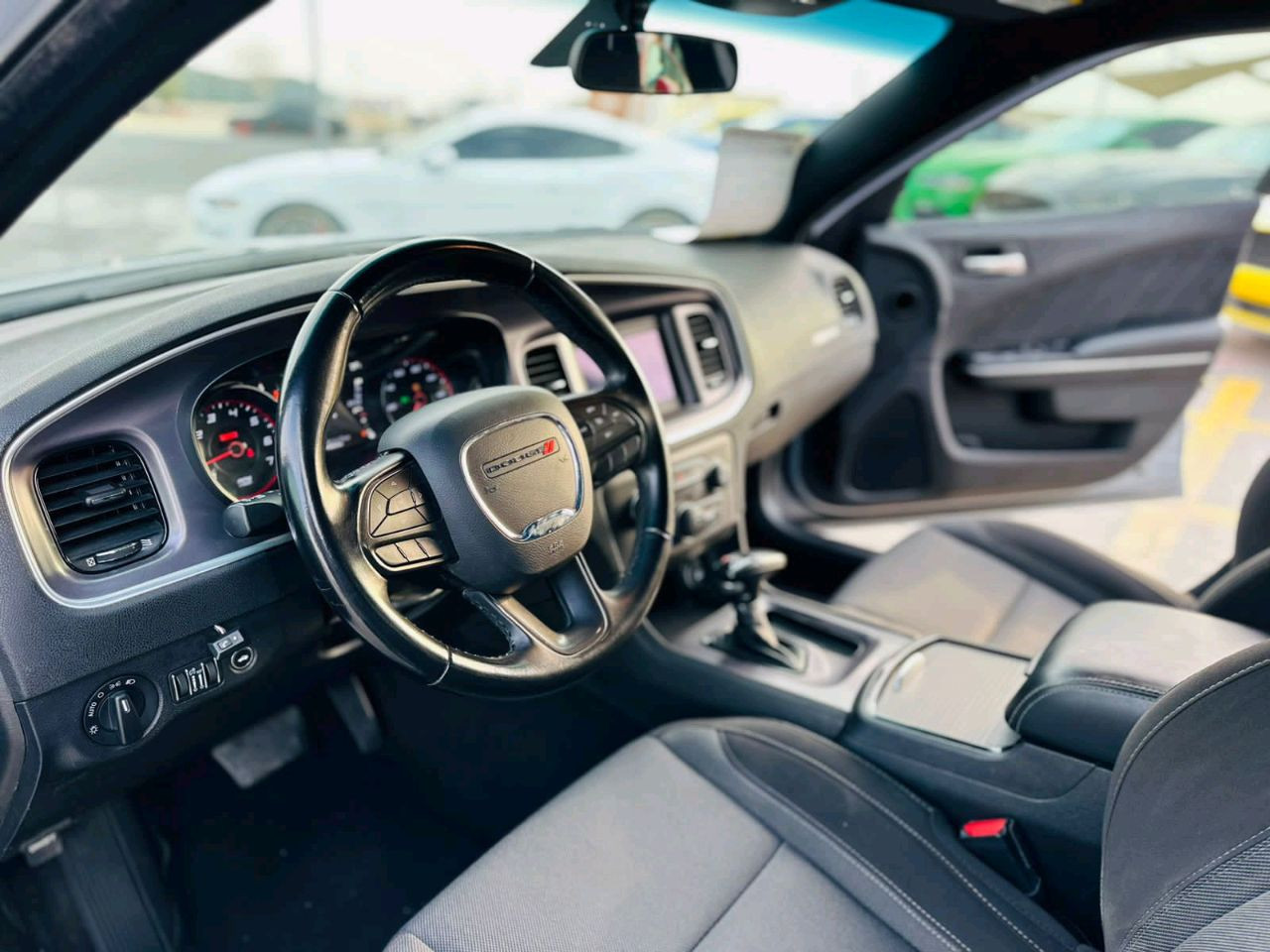 Dodge Charger - Image 13
