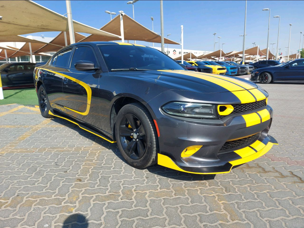 Dodge Charger - Image 2