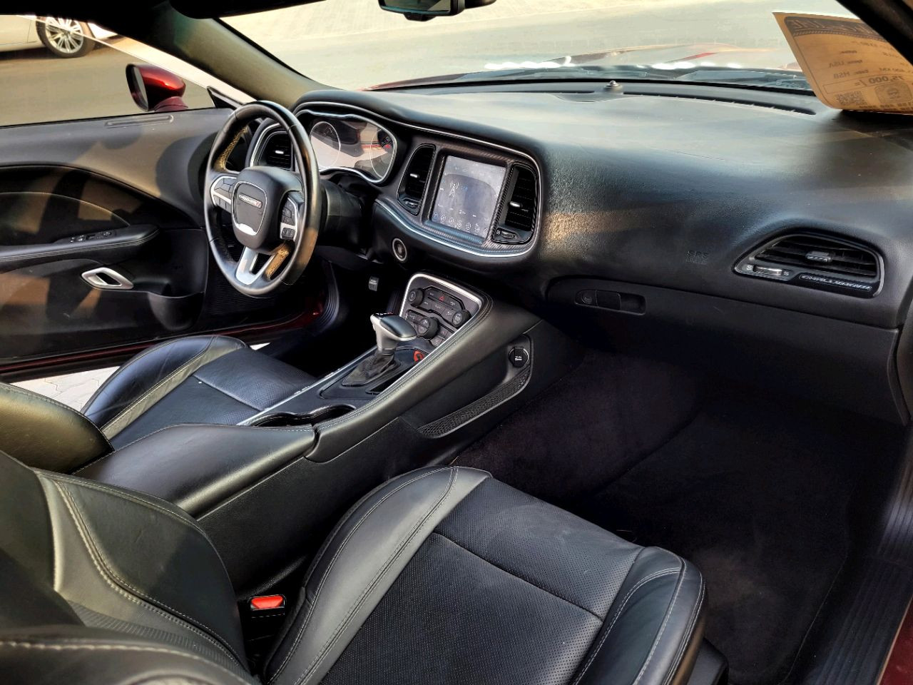 Dodge Challenger - Image 11