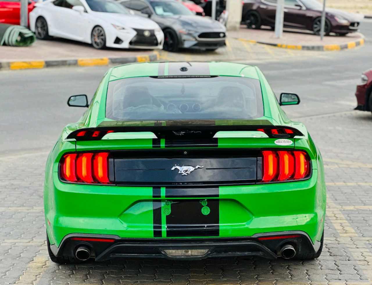 Ford Mustang - Image 8