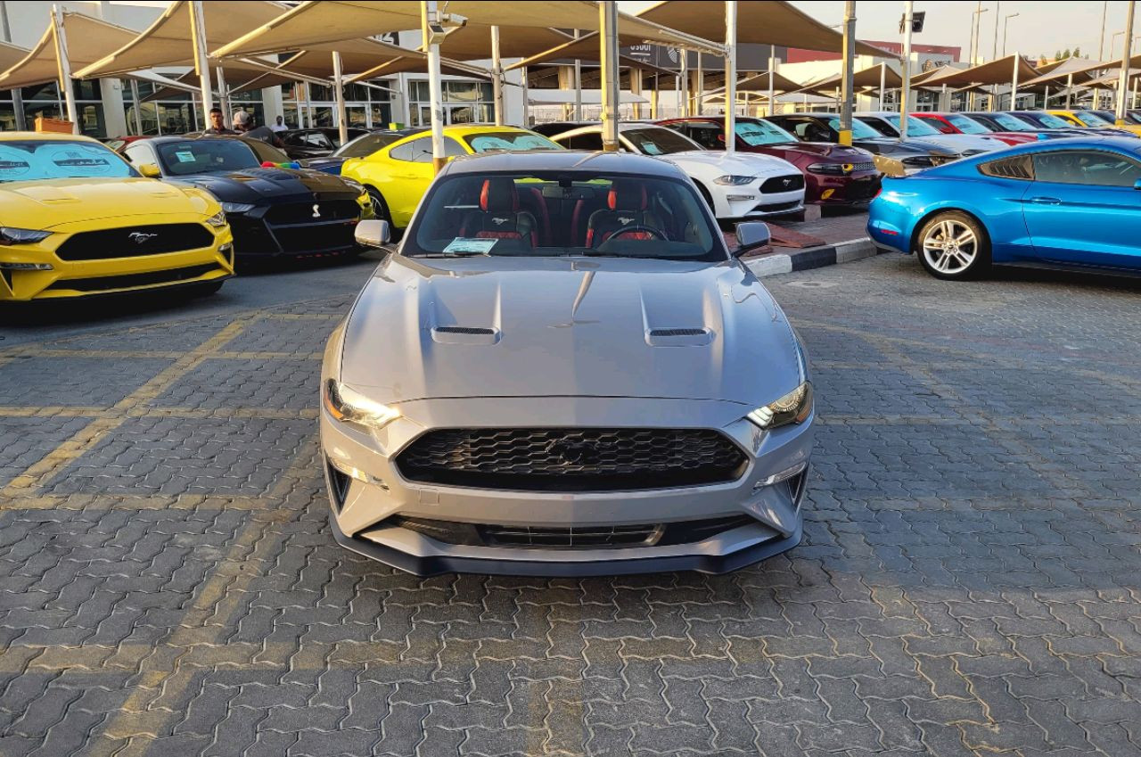 Ford Mustang - Image 3