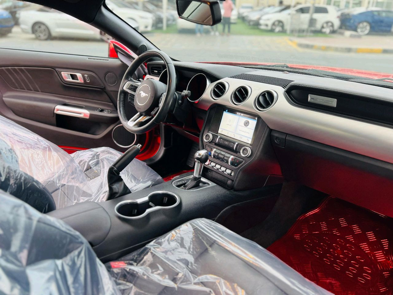 Ford Mustang - Image 10