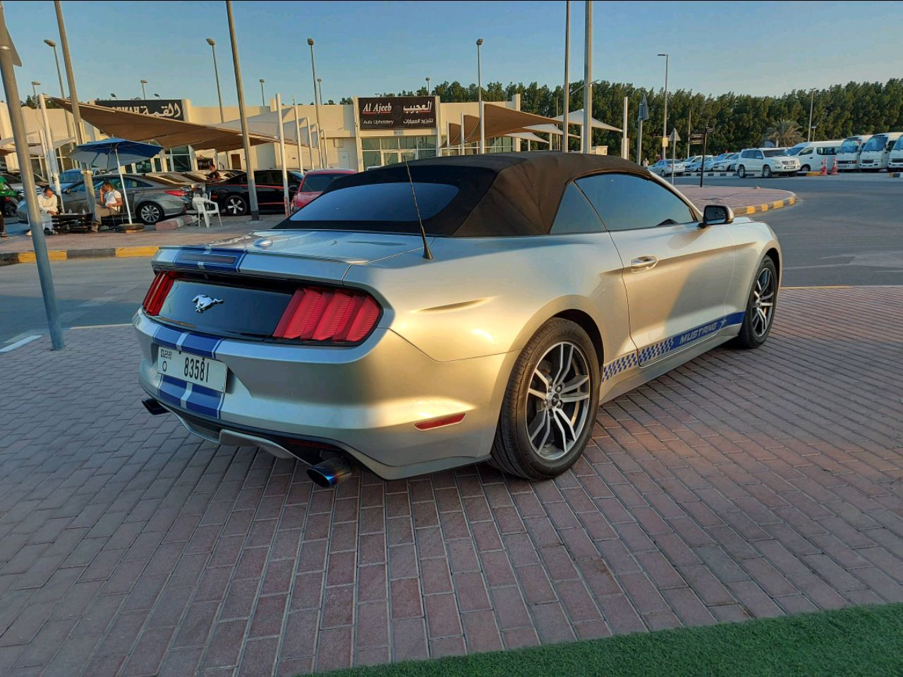 Ford Mustang - Image 3