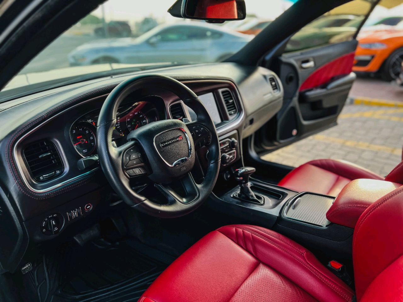 Dodge Charger - Image 9