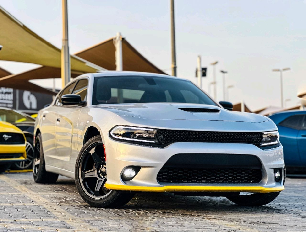 Dodge Charger - Image 4
