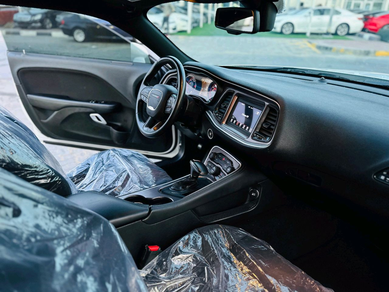 Dodge Challenger - Image 10