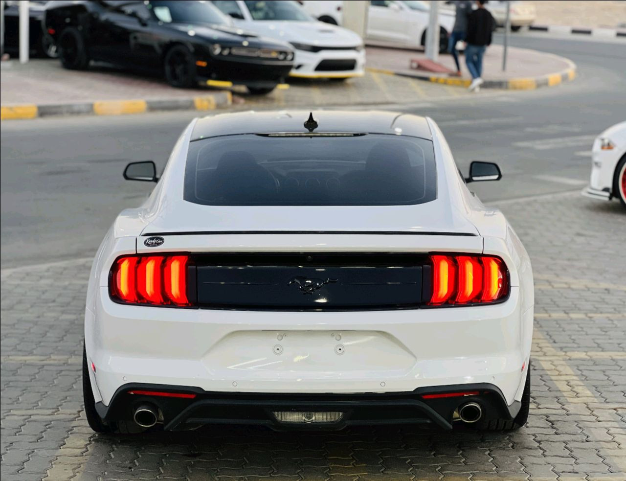 Ford Mustang - Image 6