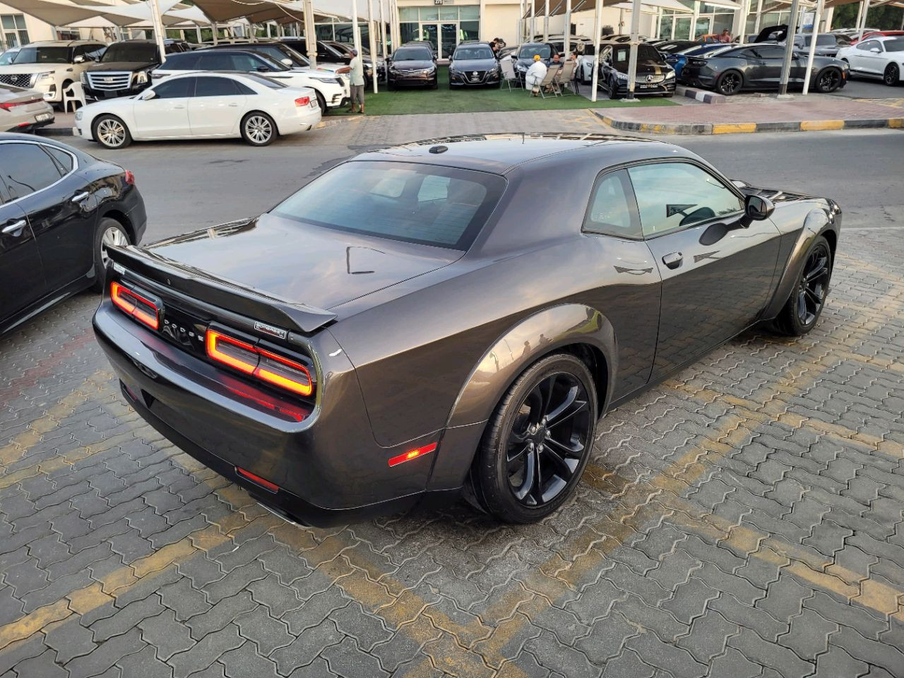 Dodge Challenger - Image 4